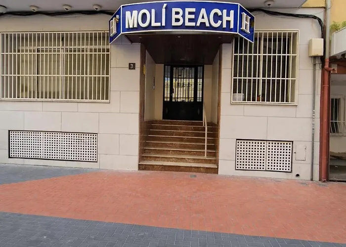 Moli アパートホテル *