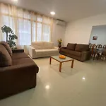 Appart hôtel Moli *