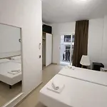 Appart hôtel Moli *