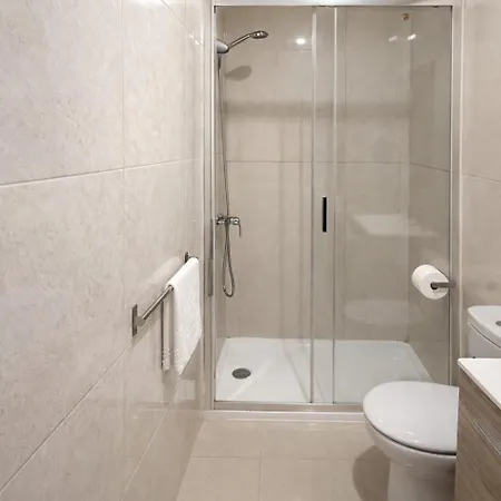 מלון דירות Moli *